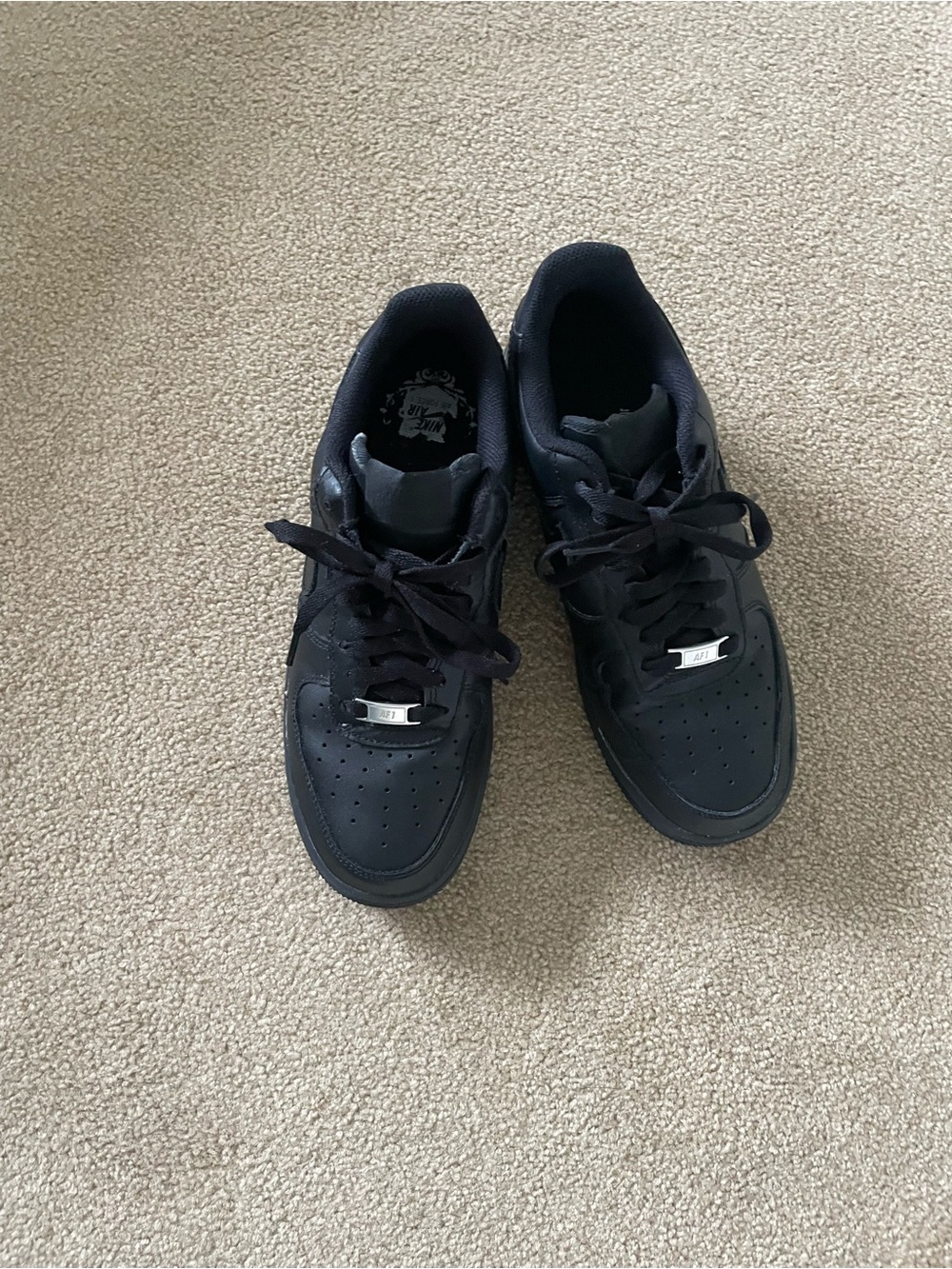 Size 9 Air Force 1 sneakers